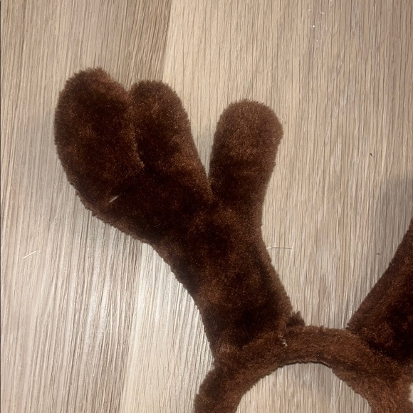 Brown Reindeer Antler Headband - Picture 2 of 5